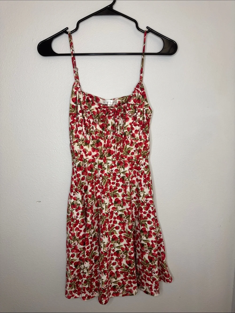 nine britton Red and Green Floral Mini Dress - Picture 1 of 7
